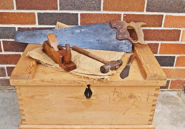 carpenter's toolbox, tool chest, tool kit, tools, woodworking tools, saw, hand saw, hand plane, hammer, hessian, brick wall background, wooden box, handmade, timber, box, chest, equipment, kit, specialist, profession, tradesman tools, tool chest, tool kit, tool kit, tools, tools, woodworking tools, woodworking tools, saw, saw, saw, saw, saw, hand saw, hand saw, hand saw, hand saw, kit. Quoting software for UK trades: what the tools do and what to check first