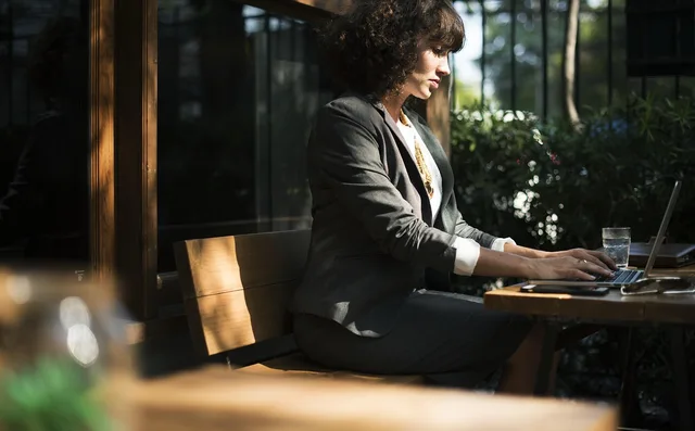 woman, business, coffee shop, connection, break, internet, laptop, online, person, table, working, technology. Who is the proposal software target audience and how do you size it?